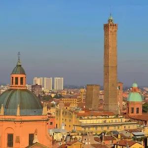 La Montagnola Park 200m Stazione Centrale Apartamento Bolonia